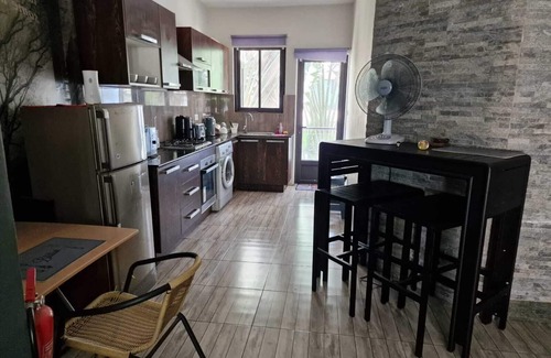 Wolmar Apartment | Comfortable 3-Bed Apartment in Flic en Flac with Breakfast