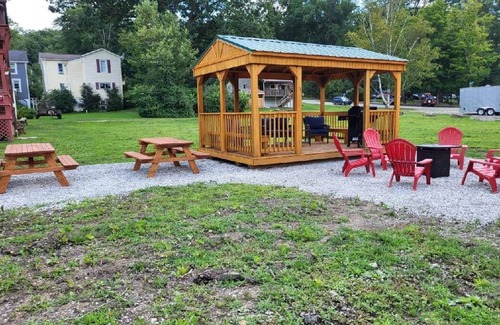 Ohiopyle Hotel | Discover Sugarloaf: Pet-Friendly Retreat in Ohiopyle