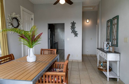 Estate Emmaus House | Experience Ocean Views at Sugarview Villa Cottage, Coral Bay