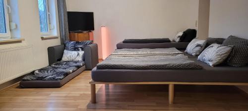 Suhl Apartment | Relaxing Retreat in Suhl – Close to the City Center