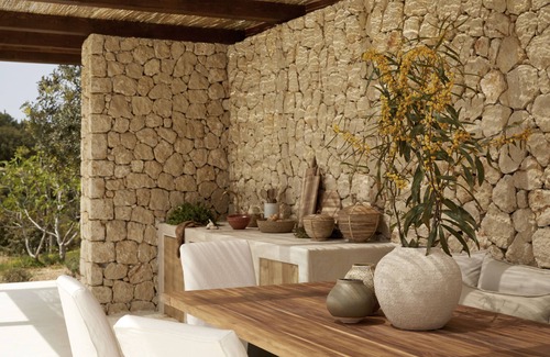 Pesada Villa | Experience Sui Generis Villa: Pet-Friendly Ocean Retreat