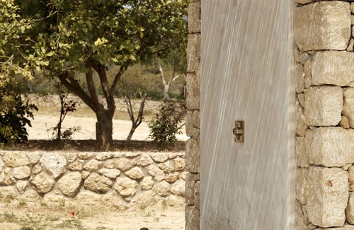 Pesada Villa | Experience Sui Generis Villa: Pet-Friendly Ocean Retreat