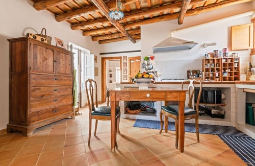 Trapani City Centre Apartment | Cozy Sui Tetti di Trapani Apartment in Historic Center