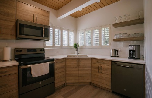 Port Moody House | Family-Friendly Retreat: Spacious 5BD Home with Great Amenities