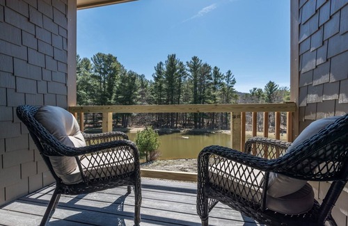 Glendale Apartment | Tranquil Suite 1: Private Retreat with Family-Friendly Amenities