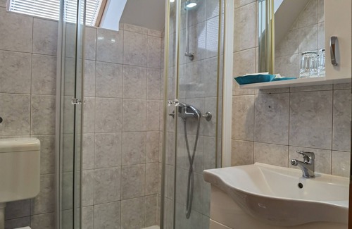 Gornji Grad House | Family-Friendly Escape at Suite 15&17 with Great Amenities