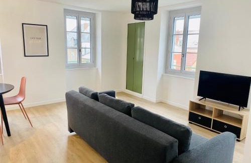 Montceau-les-Mines Apartment | Suite 24 Appart'hôtel-L'Annexe-3 étoiles