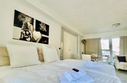 Neustadt an der Waldnaab Apartment | Pet-Friendly Suite 3: Perfect for Families and Pets