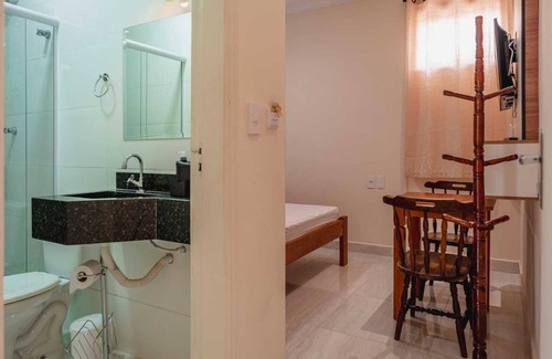 Parque Oasis Villa | Cozy Suite 3 with Pool, Wi-Fi & Beach Proximity