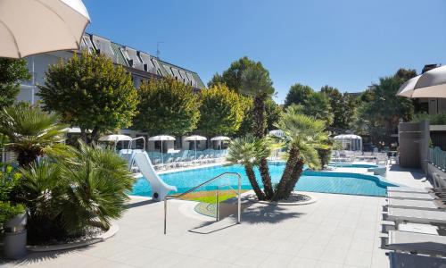 Bellaria-Igea Marina Apartment | Top-Rated Suite Apartment in Paris with Oceanfront Views