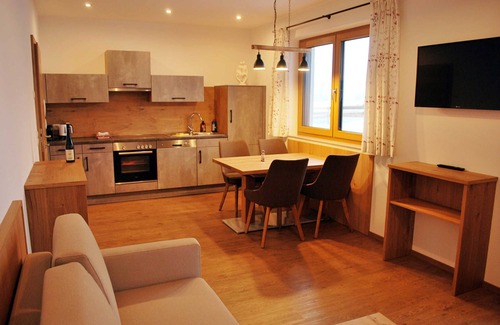 Am Feuersang Apartment | Ocean View Suite Apartment at Atempause Apartments