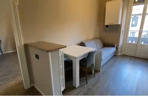 Zona Lancetti Apartment | Cozy Suite Apartment in Milan-M3 for Family Getaways