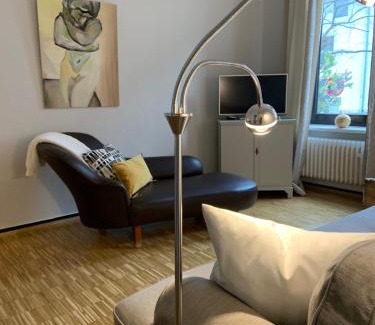 Oststadt Apartment | Elegant Suite Appartement Friesenhof with Breakfast & Family Fun