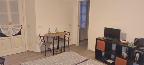 Cannobio House | Guest Rated Suite Arianna: Pet & Child Friendly Escape