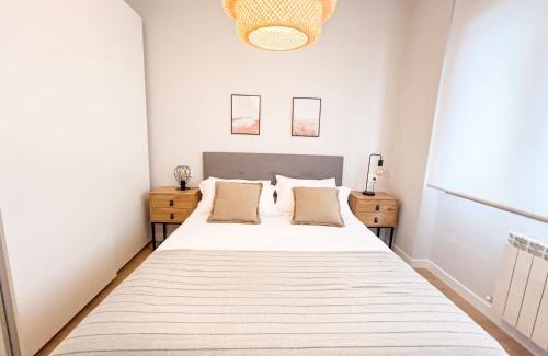 Distrito Oeste Apartment | Family-Friendly Suite Ateneo & Playa - Perfect Gijón Escape