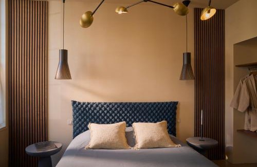 Cognac Apartment | Unique Apartment with Private Hot Tub in Cognac City Center