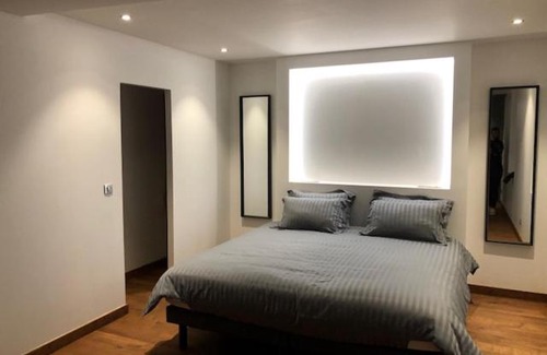 Vienne House | Riverside Retreat: Family-Friendly Suite au Bord du Rhône