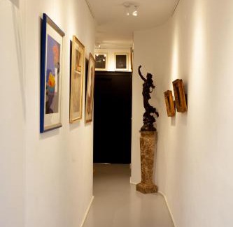 South Antwerp Apartment | Experience Suite Aux Anges: 4-Star Stay with Breakfast