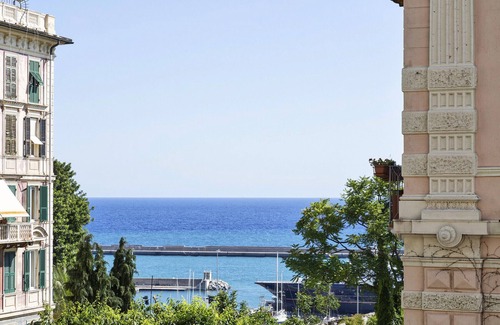 Carignano Apartment | Cozy Suite Blu in Genoa with Family-Friendly Amenities