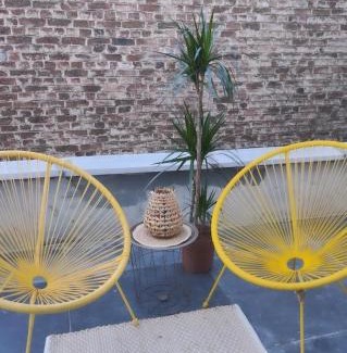 Couillet Apartment | Discover Suite Bohème: Family-Friendly Retreat with Hot Tub