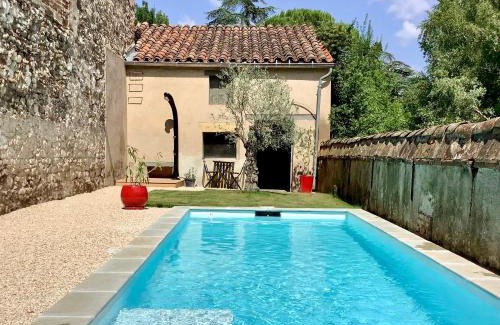 Albi House | Comfort and Style at Suite Côté Hygge in ALBI Center