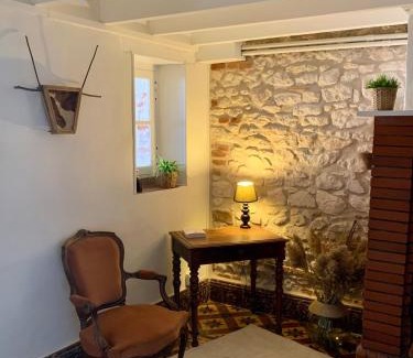 Albi House | Comfort and Style at Suite Côté Hygge in ALBI Center