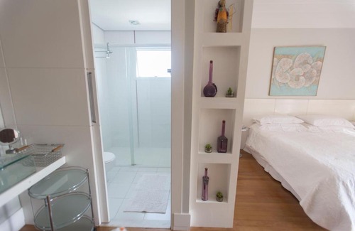 Campinas House | Indulge in Suite Casa de Luxo with Pool & Breakfast
