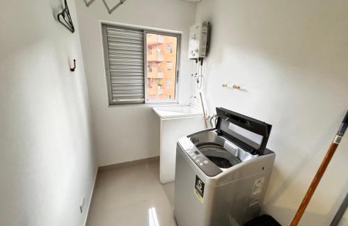 El Tesoro Apartment | Exclusive Suite with Scenic Views in El Poblado