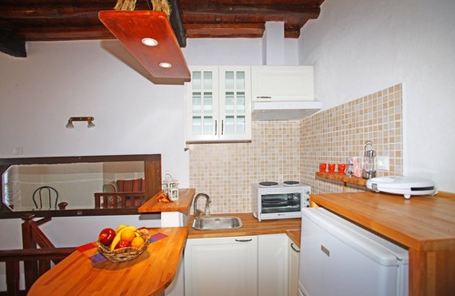 Skopelos Apartment | Stylish Suite Coral Overlooking the Waterfront for 3 Guests