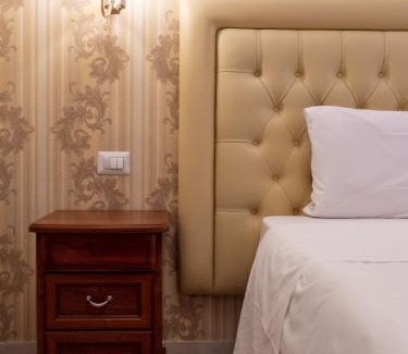 Rione XVIII Castro Pretorio House | Cozy Suite Dal Conte: Pet-Friendly Stay with Breakfast