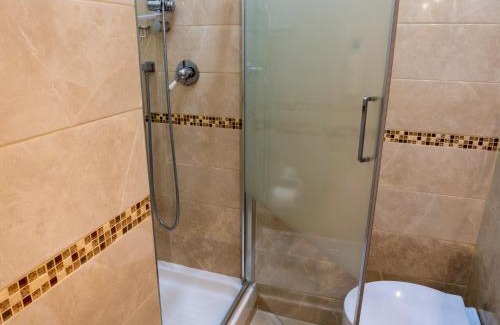 Rione XVIII Castro Pretorio House | Cozy Suite Dal Conte: Pet-Friendly Stay with Breakfast