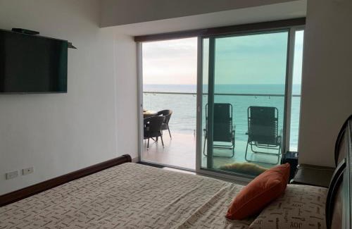 Tonsupa Apartment | Oceanfront Suite at Resort Playa Azul, Tonsupa - Rated 8.7