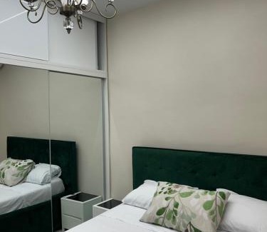 Algiers Apartment | Pet-Friendly Suite Debussy with an 8.8 Guest Rating