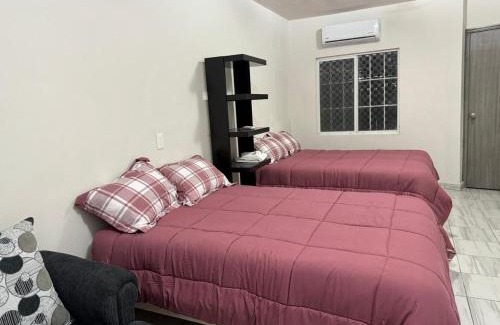 El Carmen House | Family-Friendly Suite del Bosque El Jaral Awaits You