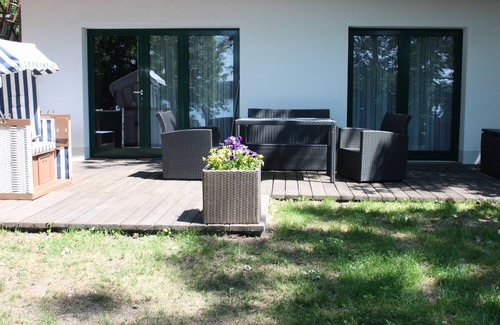 Bad Saarow Apartment | Lakefront Suite with Pool and Spa - Ferienhof Löschebrand