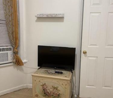 Paterson House | Family-Friendly Suite Dream Carroll with Kitchen Amenities