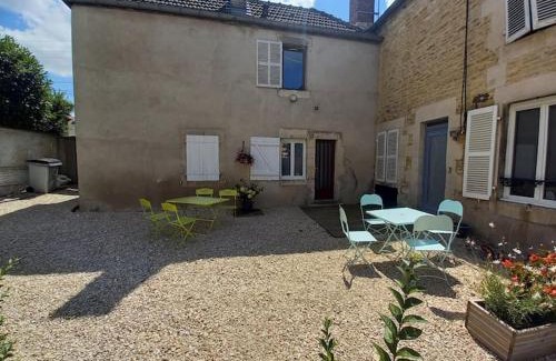 La Celle-sous-Gouzon Apartment | Suite du Jardin 3