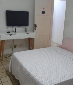 Prado House | Cozy Suite & Rooms with Private Bath, Pet-Friendly Amenities