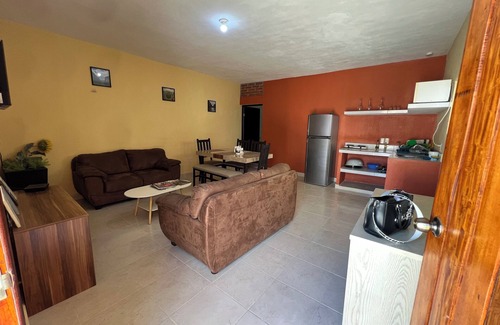 Tuxtla Gutierrez Apartment | Suite el Angel #3, ideal for resting in a spacious and serene space.