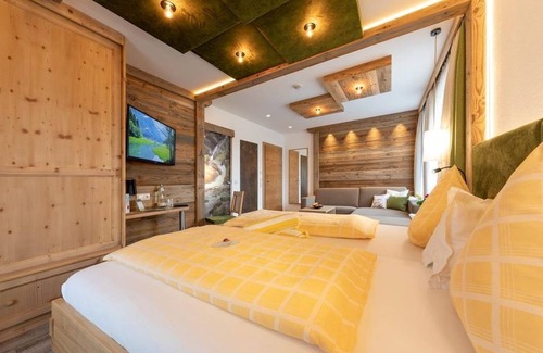 Ramsau am Dachstein Hotel | Comfortable Suite Hohe Rams with Spa and Hot Tub Access