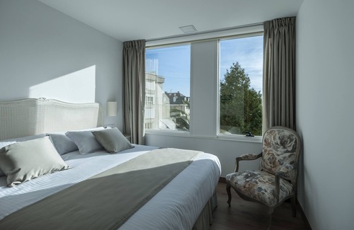 Santander House | Guest Rated 9.4: Suite Home Sardinero with Spa & Breakfast