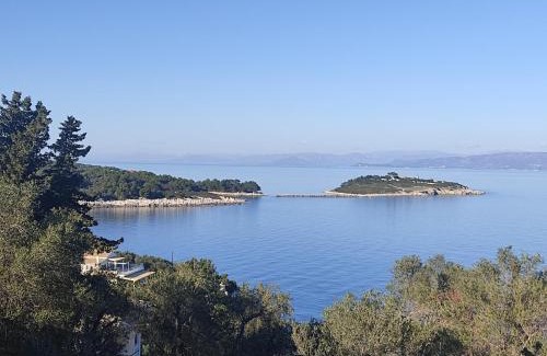 Gaios Villa | Unforgettable Suite Home Villa Paxos with Oceanfront Pool