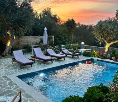 Gaios Villa | Unforgettable Suite Home Villa Paxos with Oceanfront Pool