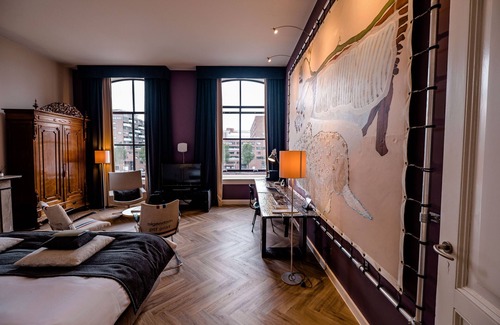 Kop van Zuid Hotel | Discover Suite Hotel Pincoffs Rotterdam - Guest Rated 9.6/10