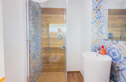 Sarnico House | SUITE IN THE HISTORIC CENTER - free Wi-Fi
