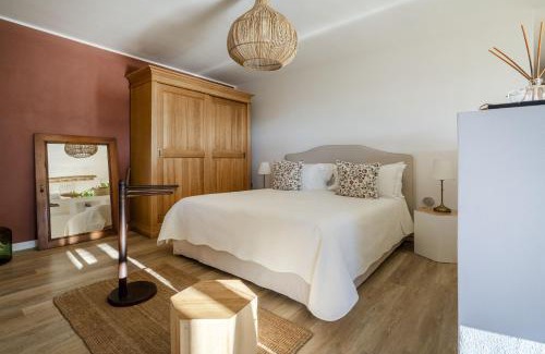 Impalata Villa | Relaxing Suite in Villa Torto with Pool and Hot Tub