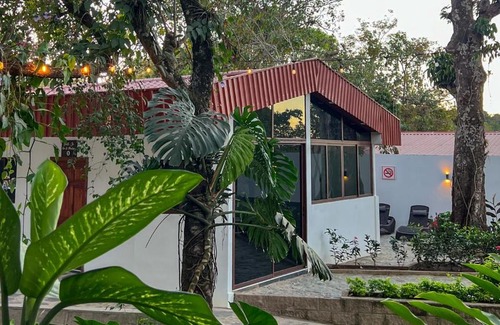 Ahuachapan Apartment | Relaxing Suite Jr Aire de Montaña with Hot Springs Access