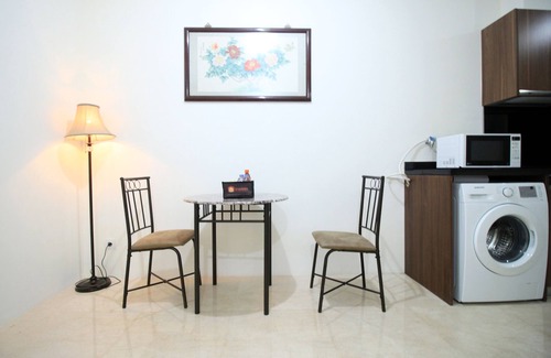Pancoran Apartment | Cozy Suite L'avenue Apartment with Pool & Breakfast