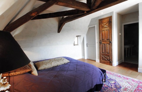 Jongieux Bed & Breakfast | Suite LA MONDEUSE - Château de la Mar