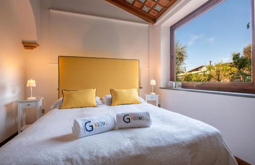 Sorrento Historic Centre Bed & Breakfast | Suite Lidia B&B: Oceanfront Bliss with Spa & Pool Access